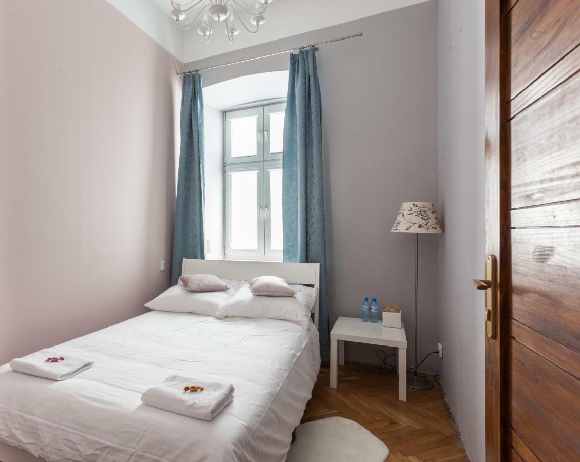 Violet Kazimierz Old Town